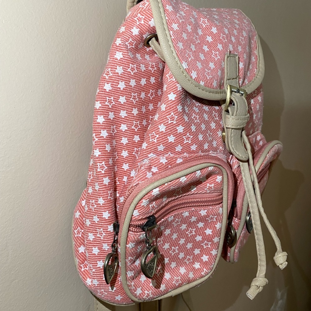 YesStyle Lightweight Backpack - Picture 3 of 8
